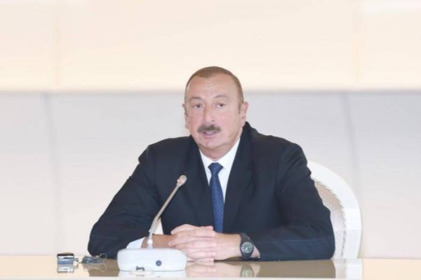 “Azərbaycan iqtisadiyyatı sürətlə inkişaf edir” - İlham Əliyev