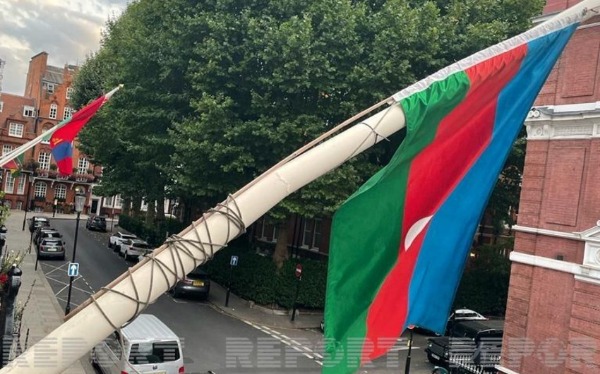 Britaniyadakı azərbaycanlı icması “Mehdinin Xidmətçiləri Birliyi”nin terrorçu təşkilat kimi tanınmasını tələb edir