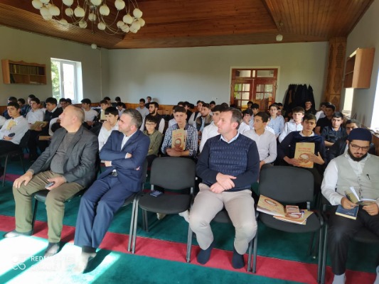 “Milli və əxlaqi dəyərlərimizin təbliğində milli kimliyin rolu” layihəsi davam edir