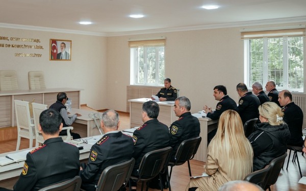 Nazir Vilayət Eyvazov Salyanda vətəndaş qəbulu və sıra baxışı keçirib