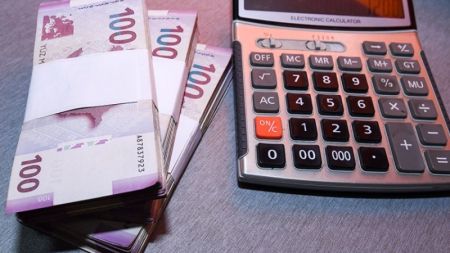 Naxçıvanın büdcəsi AZALDILIR