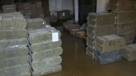 Qarabağda aşkar edilmiş mühəndis döyüş sursatları anbarları - VİDEO