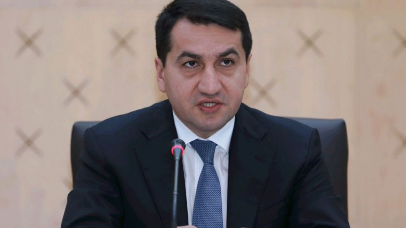 "Ermənistan öz rolunu yerinə yetirməlidir" - Hikmət Hacıyev