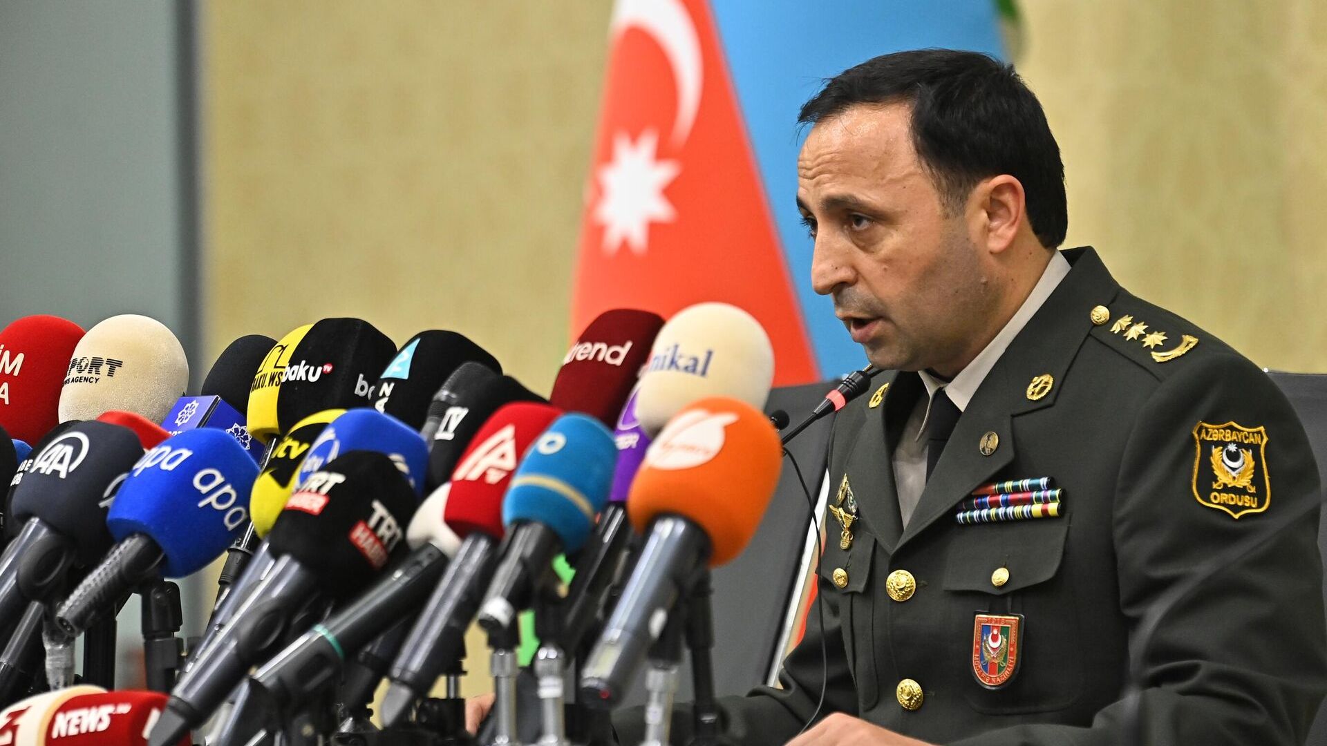 "Azad olunmuş ərazilərdə silahsızlaşdırma prosesi davam edir" - MN