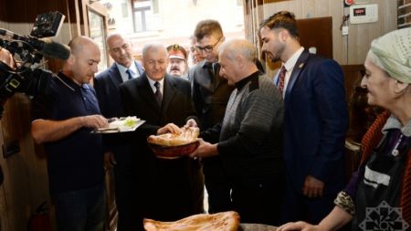 İraq Prezidenti İçərişəhərdə oldu - FOTOLAR