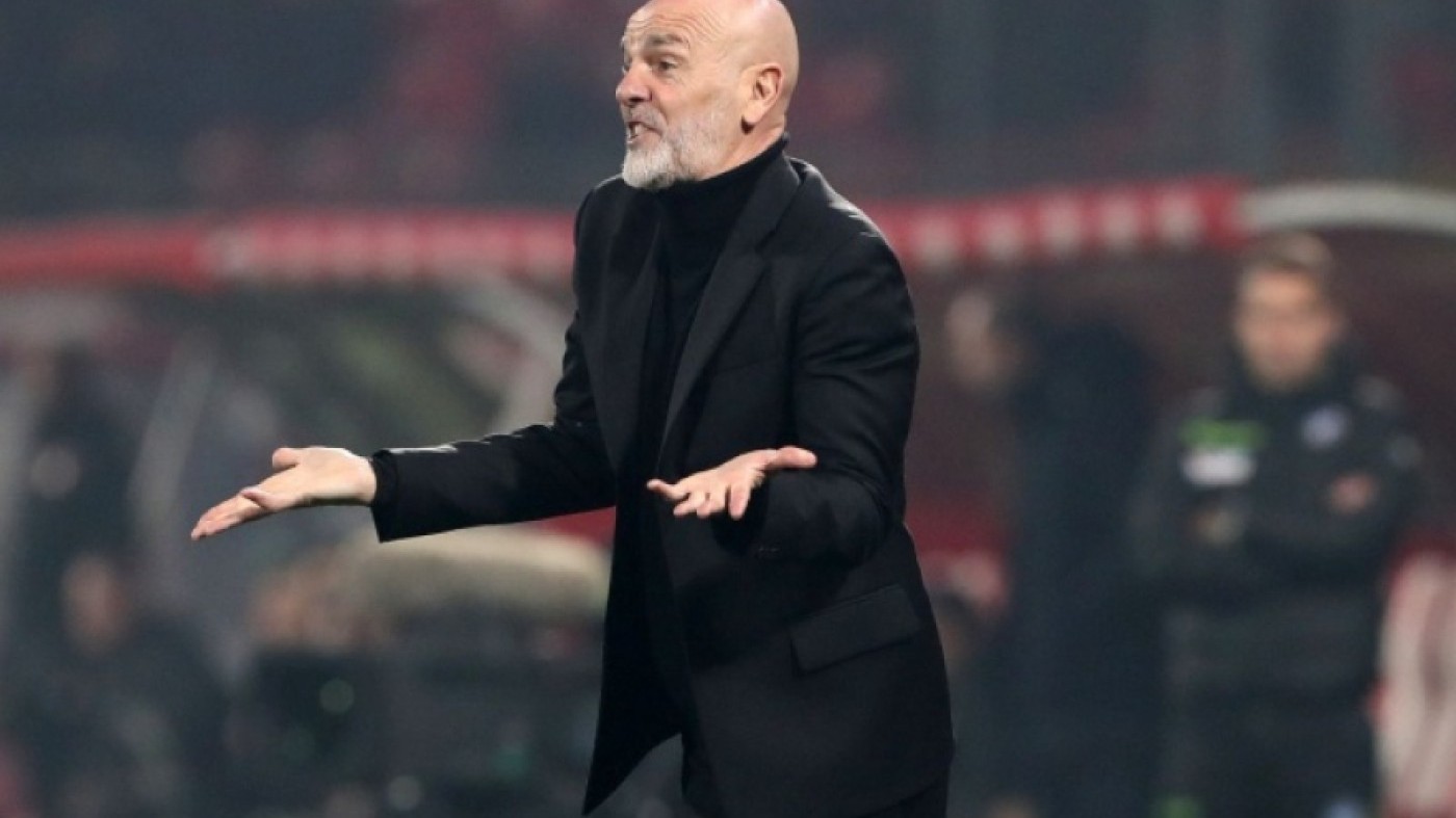 “Milan” klubu baş məşqçisi ilə yollarını ayırdı