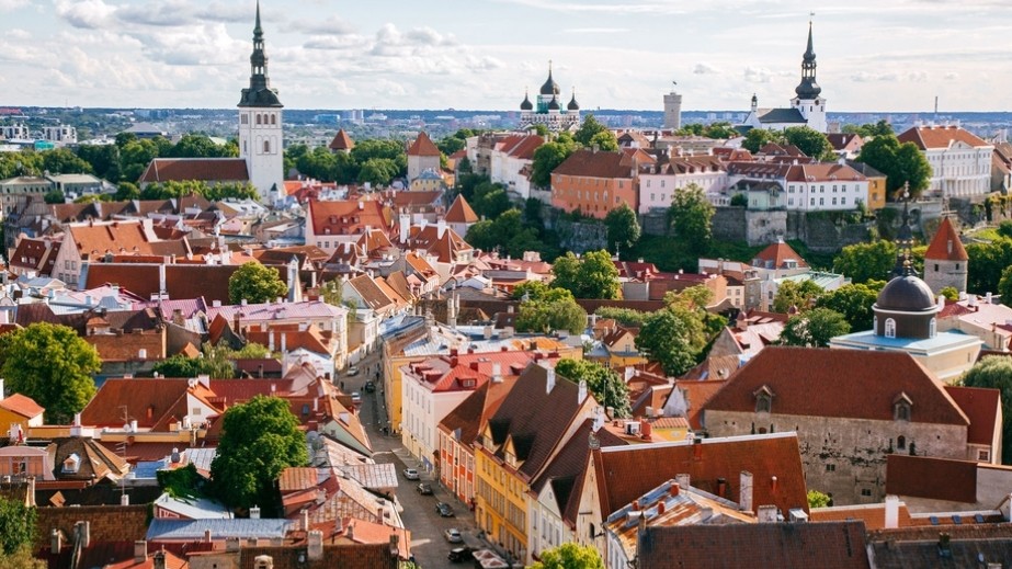 Estoniya: Rusiyaya girmək üçün uzun müddətdir