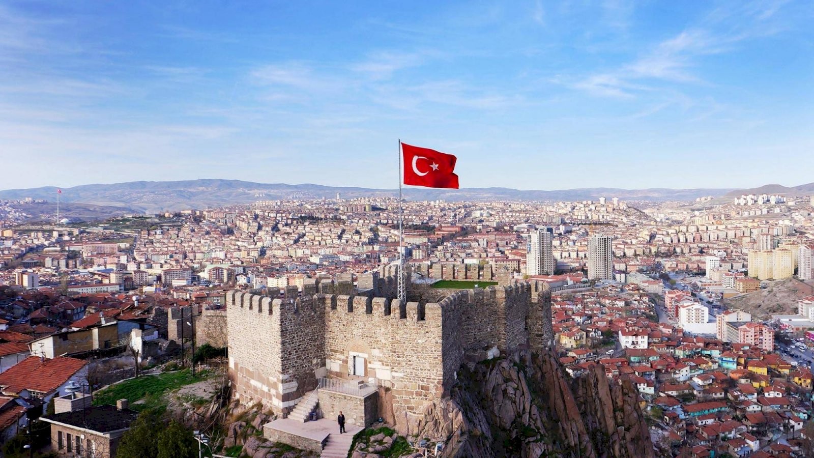 Ankara: rəqəmsal əsrdə həqiqət uğrunda mübarizə bizim ümumi gələcəyimizi müəyyən edəcək