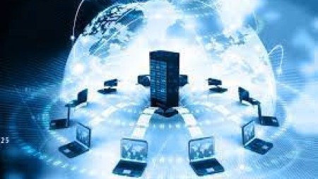 Nə üçün internet istifadəçiləri Ukrayna əsgərlərinin döyüşü simulyasiya etdiyini iddia edirlər?