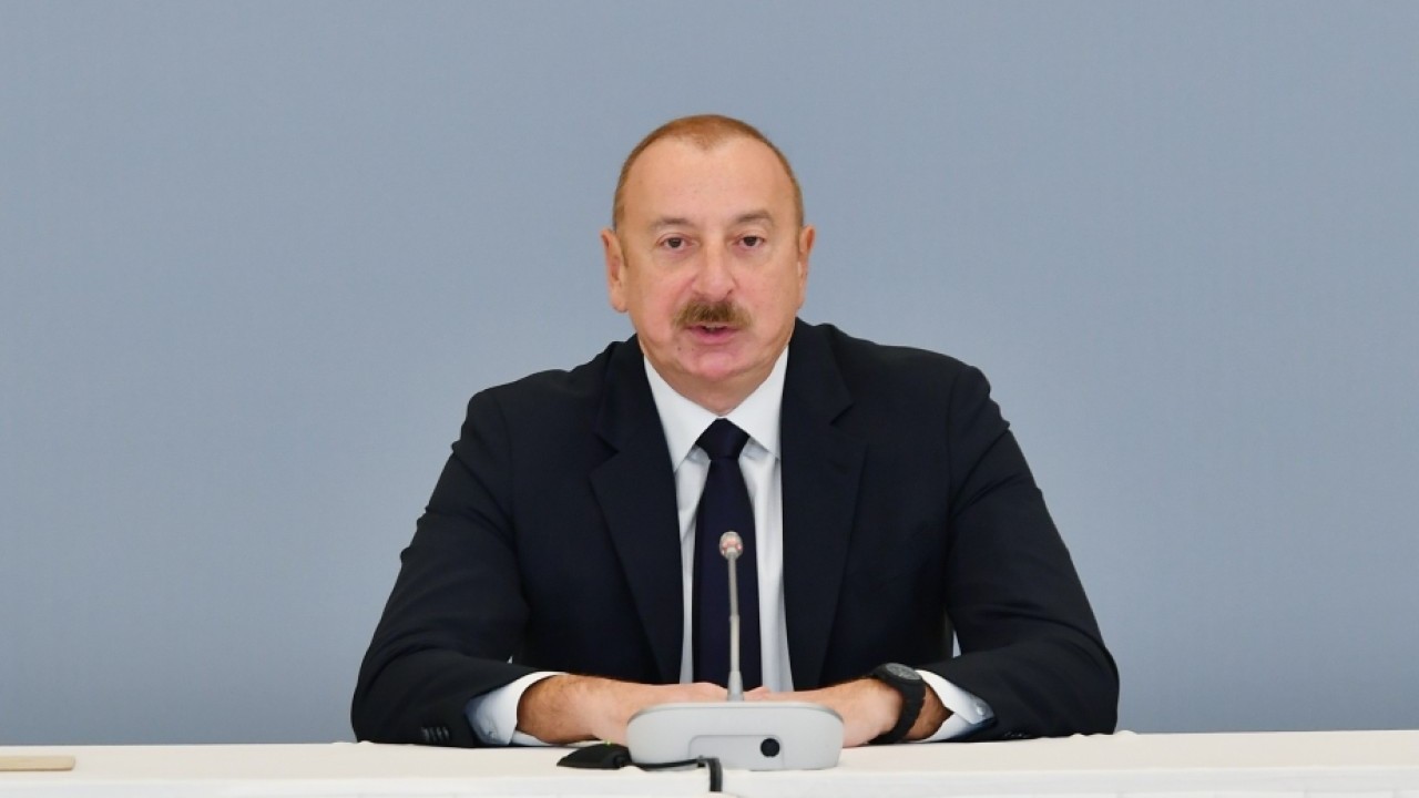 İlham Əliyev konfrans iştirakçılarına müraciət ünvanladı