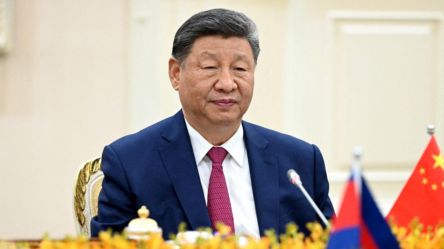 Xi Jinping V-Day üçün Moskvada, lakin AB-Çin yenidən başlamasının əlamətləri güclənir