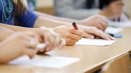 2025 Riyaziyyat Bakalavriat İmtahanı: 18 İyun Çərşənbə günü üçün mövzu və cavabları kəşf edin