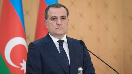 Ceyhun Bayramov BƏƏ XİN başçısı ilə regional təhlükəsizliyi müzakirə edib - YENİLƏNİB