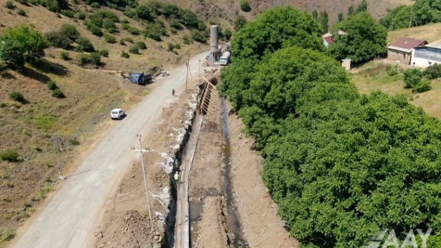 Daha bir yolda təmir işləri aparılır - VİDEO