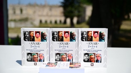 Şuşada Xalq yazıçısı Anarın kitabının təqdimatı və poeziya saatı keçirilib
