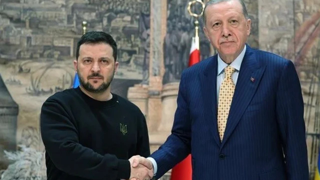 Ərdoğan Zelenski ilə müzakirələr apardı