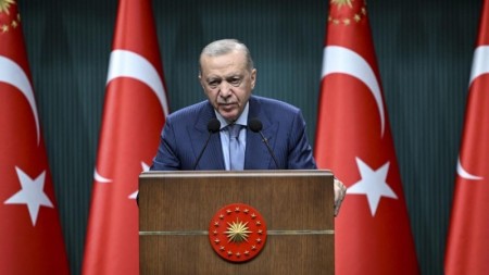 Ərdoğan Özələ qarşı 1 milyon lirəlik təzminat iddiası qaldırıb