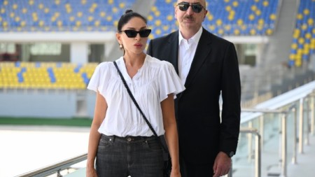 Prezident və birinci xanım Gəncə şəhər stadionunda - FOTOLAR + YENİLƏNİB