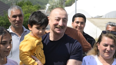 "Kəlbəcər indi dünyanın ən gözəl mənzərəli şəhərlərindən birinə çevrilir" - Prezident