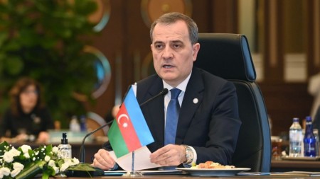 Nazir: Azərbaycan sülh sazişinin imzalanması üçün Ermənistan konstitusiyasında dəyişikliyi gözləyir