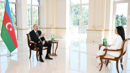 Prezident “Əl-Ərəbiyyə” telekanalına müsahibə verib - TAM MƏTN