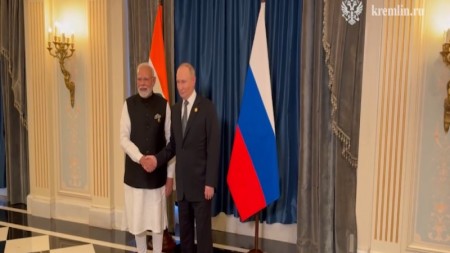 Putin və Modi Çində görüşüb