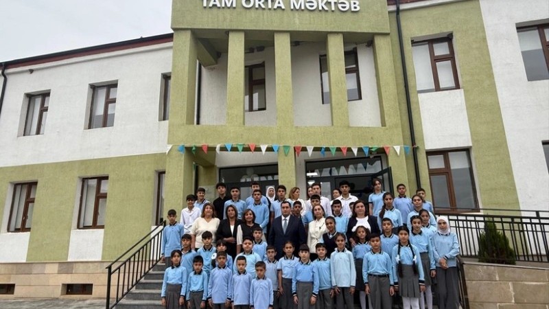 Laçında bir neçə məktəbdə Bilik Günü qeyd olunub