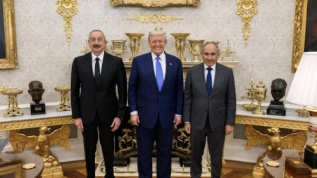 Tramp Azərbaycan və Ermənistanla bağlı paylaşım edib