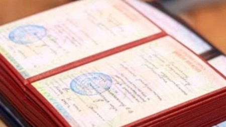 12 nəfərin saxta tanınma şəhadətnaməsi əldə etdiyi aşkarlanıb