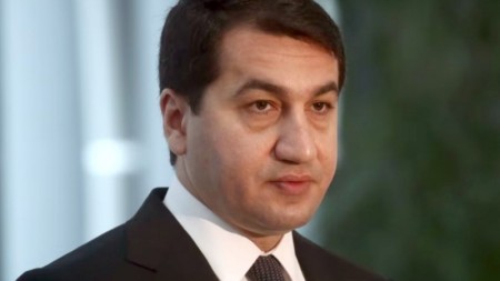 Hikmət Hacıyev: Azərbaycan Yaxın Şərqdə sülh gündəliyi baxımından bütün tərəflər üçün arzuolunan tərəfdaşdır