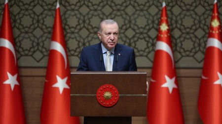 Ərdoğan Küveytə yola düşdü
