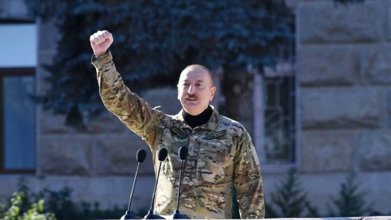 Ali Baş Komandan Bakıda keçiriləcək paraddan danışdı