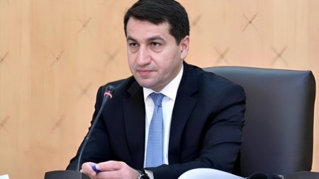 Hikmət Hacıyev Türkiyədə həlak olan azərbaycanlı jurnalistlə bağlı paylaşım etdi 