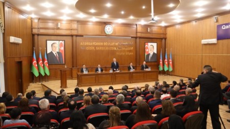 Bakı şəhərində qarlı havalara hazırlıq tədbirləri davam edir