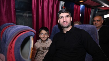 Məmmədbəyli kəndinə növbəti köç karvanı yola salındı