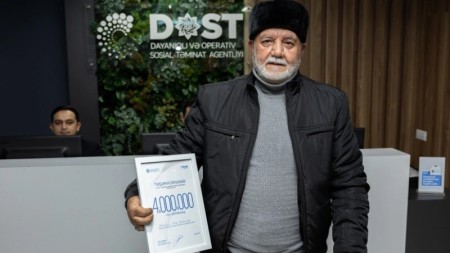 DOST-da xidmət göstərilən vətəndaşların sayı 4 milyona çatıb