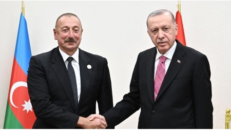 Ərdoğan İlham Əliyevə zəng etdi