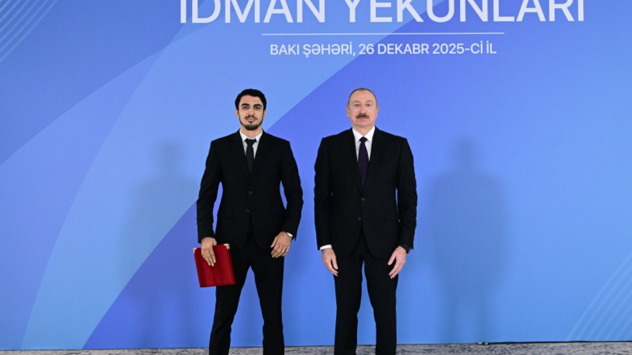 Prezident bu idmançılara ev verdi - FOTOLAR