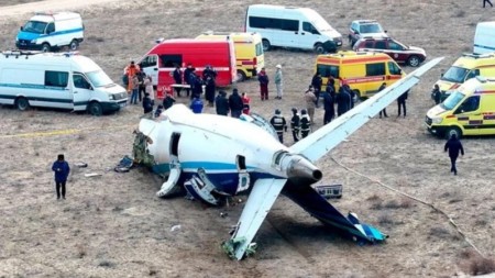 AZAL təyyarəsinə döyüş başlığının elementləri dəyib - HESABAT