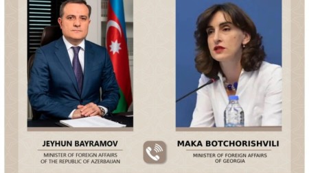 Ceyhun Bayramov Gürcüstan XİN rəhbəri ilə telefon danışığı aparıb