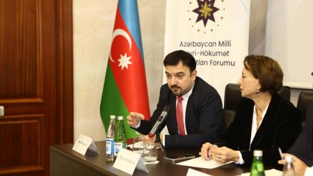 Vətəndaş cəmiyyəti dialoqu sülh gündəliyinin strateji dayağı kimi müzakirə edildi - FOTOLAR