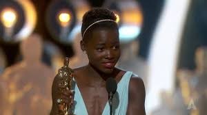 Lupita Nyonqonun Troyalı Helen rolunda: İrqçi Mübahisə Böyüyür, Hətta Məntiqsiz Olsa belə