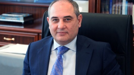 Tahir Budaqov Nəsimi rayonunun icra başçısı təyin olundu