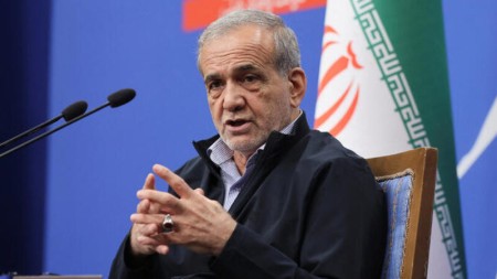 Xalqı yox, özümüzü döyməliyik - Pezeşkian