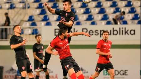 "Şamaxı" "Turan Tovuz"a, "Qəbələ" "Sabah"a qarşı