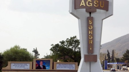 İcra başçısı 14 nəfəri işdən çıxardı - ADLAR