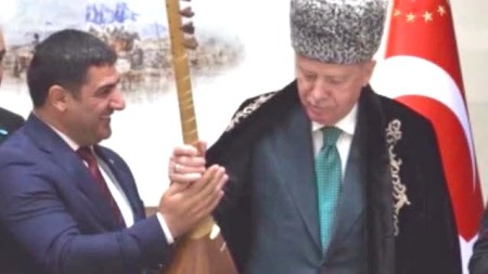 Türk dünyasına hüquq və mədəniyyət körpüsü