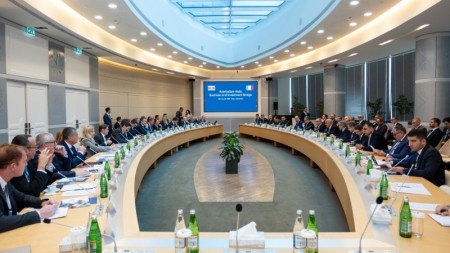 Azərbaycan–İtaliya biznes və investisiya əlaqələri müzakirə edildi