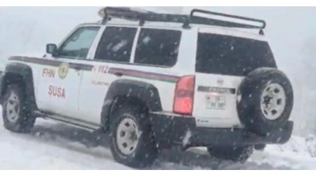 Xocalıda avtomobillərdə köməksiz qalanlara yardım edildi - VİDEO