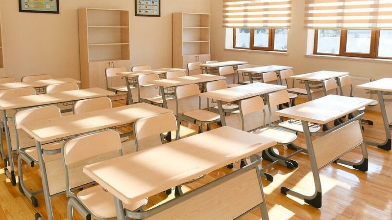 Dron hücumuna görə yaxınlıqdakı məktəblərdə tədris dayandırılıb - RƏSMİ